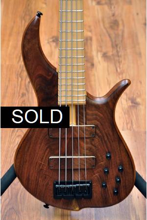 F Bass BN5 Walnut F Bass BN5 Walnut